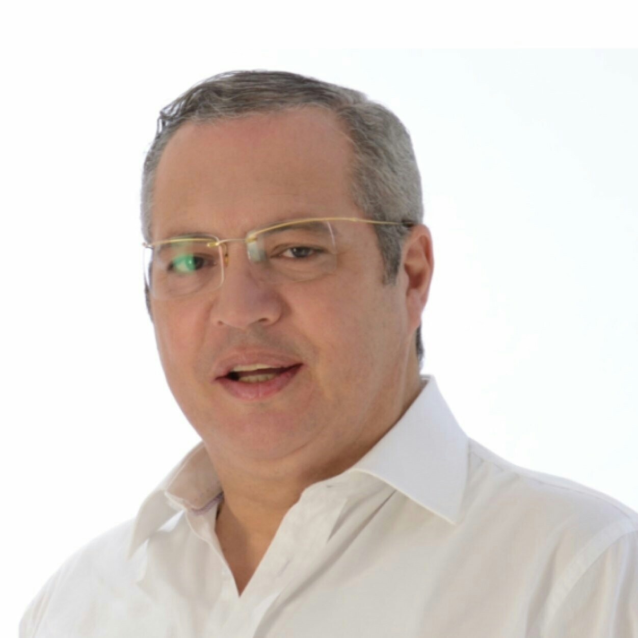 Iván Leonidas Name